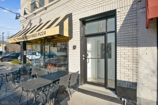 34 Main St in Millburn, NJ - Building Photo - Building Photo