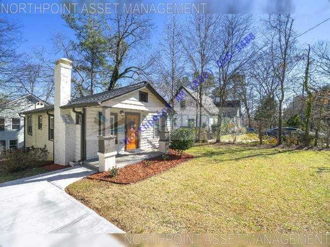 2204 Pryor Rd SW in Atlanta, GA - Building Photo - Building Photo