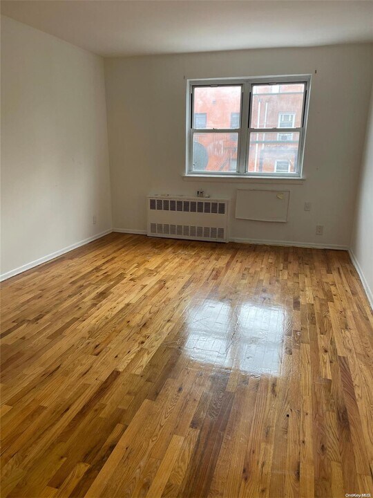 772 Remsen Ave-Unit -2 in Brooklyn, NY - Building Photo