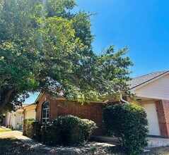 3402 Yogi Berra Way in Round Rock, TX - Building Photo - Building Photo