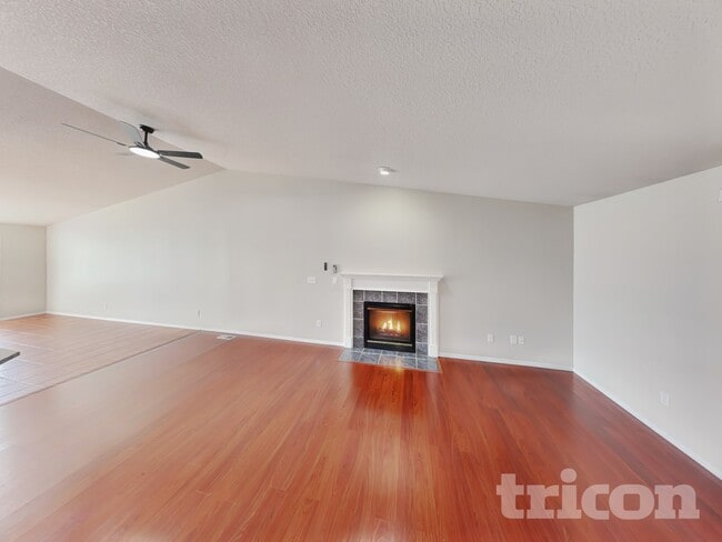 16312 NE 12th St, Unit 308 in Vancouver, WA - Building Photo - Building Photo