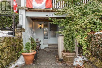 130 Kenilworth Ave in Toronto, ON - Building Photo - Building Photo
