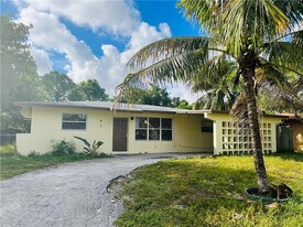 10 NW 19th St in Pompano Beach, FL - Building Photo