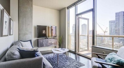 Via 6 in Seattle, WA - Building Photo - Building Photo