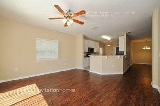 2071 Kabat Ave in North Port, FL - Building Photo - Building Photo