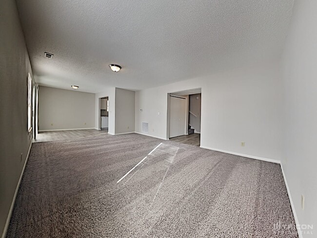 507 Deer Trail Dr in Indianapolis, IN - Building Photo - Building Photo