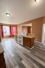 829 Emerson Ave in Hoquiam, WA - Building Photo - Building Photo