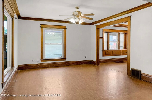 211 Smith Ave in Lansing, MI - Building Photo - Building Photo