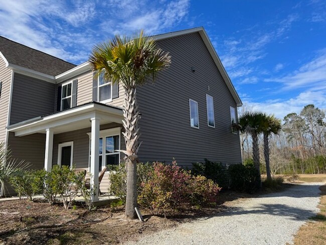 1535 Thin Pine Dr in Johns Island, SC - Building Photo - Building Photo