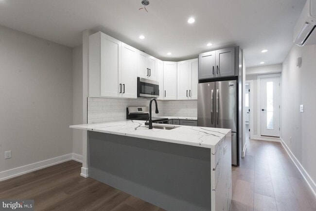 property at 3849 Fairmount Ave