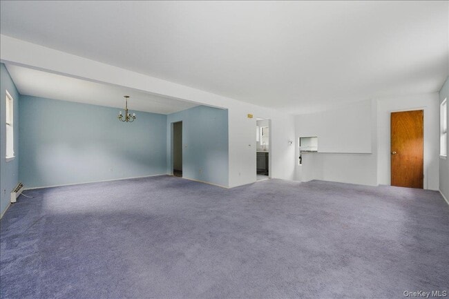 10 Park Manor Ct in Glen Cove, NY - Building Photo - Building Photo