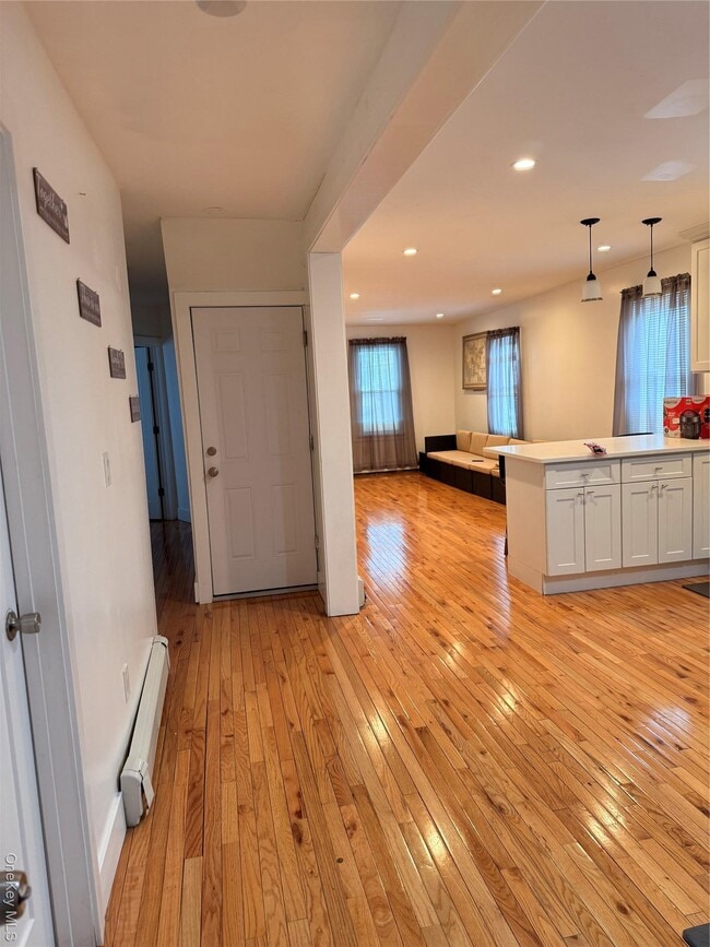 116 Winthrop Ave in Elmsford, NY - Building Photo - Building Photo