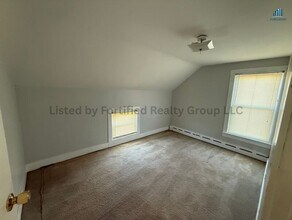 132 Briggs Rd in Westport, MA - Building Photo - Building Photo