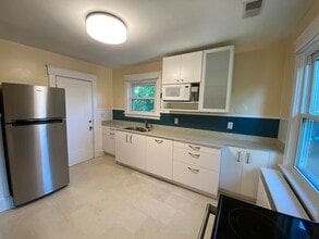 43 Wilson Rd in Newport, KY - Foto de edificio - Building Photo