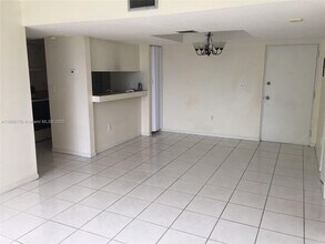 8006 SW 149th Ave in Miami, FL - Building Photo - Building Photo