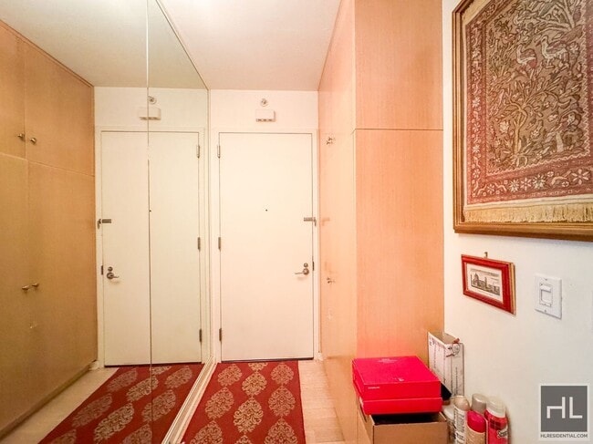 340 E 23rd St in New York, NY - Foto de edificio - Building Photo