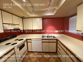 3890 Paseo de Las Canchas in Tucson, AZ - Building Photo - Building Photo