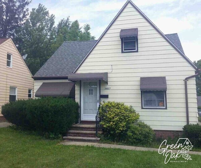 12817 Oakview Blvd in Garfield Heights, OH - Building Photo - Building Photo