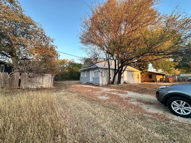 property at 201 N 8th St