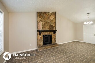 6096 Creekford Dr in Lithonia, GA - Building Photo - Building Photo
