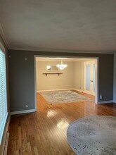 1331 Eastern Ave in Ashland, OH - Foto de edificio - Building Photo