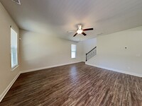 205 Chert Way in Atlanta, GA - Building Photo - Building Photo