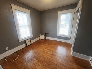 1204 S Jefferson St in Appleton, WI - Building Photo - Building Photo