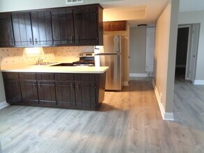 6834 W Lode Dr in Worth, IL - Building Photo - Building Photo