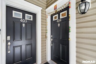 404 Dickson Ct in Highland Park, NJ - Building Photo - Building Photo