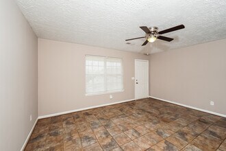 123 Dogwood Cir in Remlap, AL - Foto de edificio - Building Photo