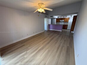 9907 Westwood Dr in Tamarac, FL - Building Photo - Building Photo