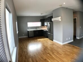 2803 W 52nd Ave, Unit Studio in Denver, CO - Building Photo - Building Photo
