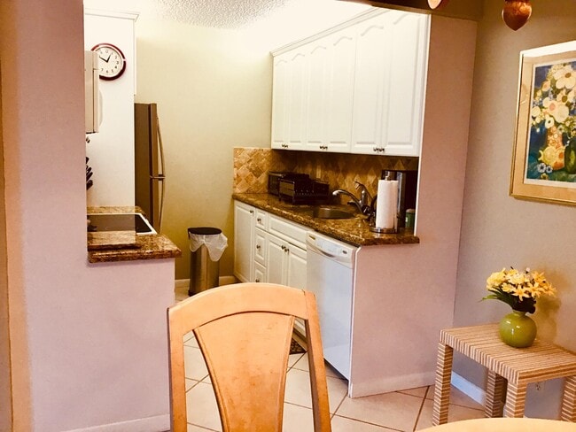 4008 Cornwall A in Boca Raton, FL - Building Photo - Building Photo