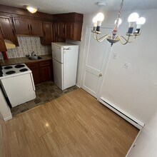 10 Pilots Hill in St John's, NL - Building Photo - Building Photo