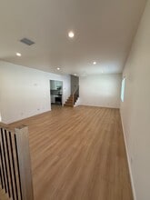 4076 East Blvd in Los Angeles, CA - Foto de edificio - Building Photo