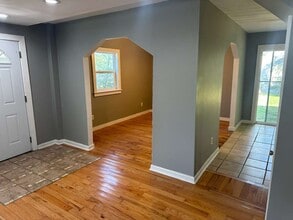 66 Layton St in Lyons, NY - Building Photo - Building Photo