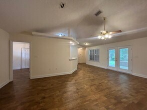 3221 Twilight Dr in Crestview, FL - Building Photo - Building Photo