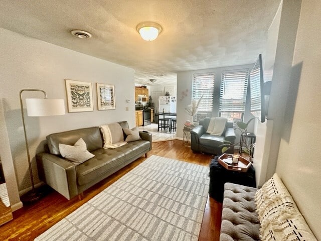 75 Endicott St, Unit 4R in Boston, MA - Foto de edificio - Building Photo