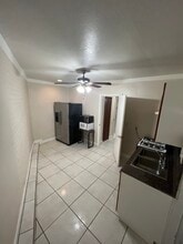 205 NW 130th St in North Miami, FL - Building Photo - Building Photo