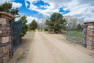 12135 E Co Rd 190 in Salida, CO - Building Photo - Building Photo