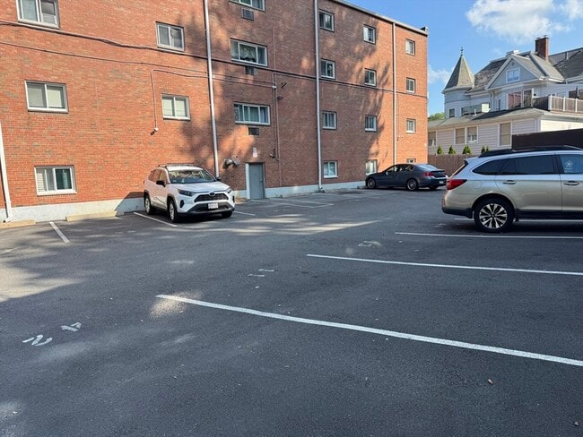 183 Mt Auburn St in Watertown, MA - Building Photo - Building Photo