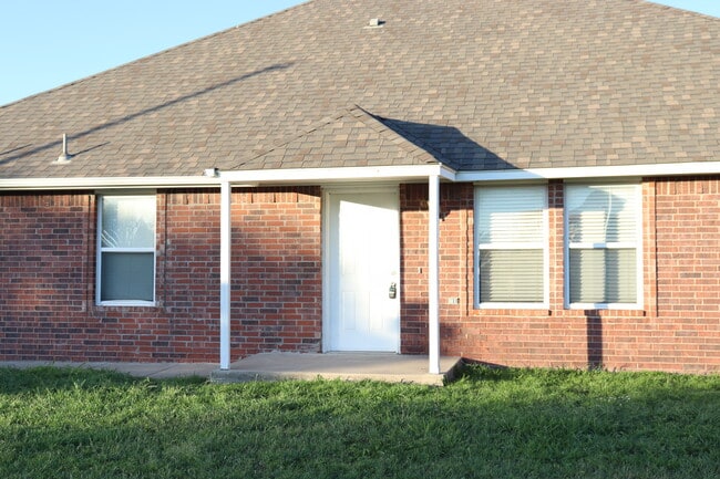 property at 1300 Commerce Dr
