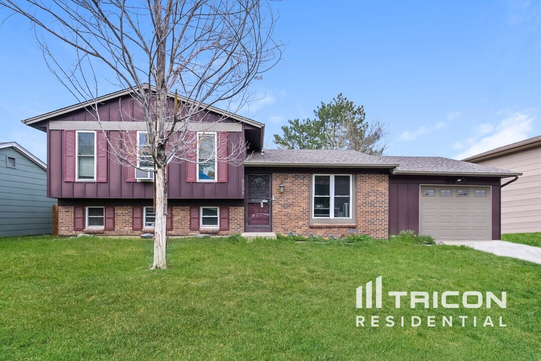8177 W 93rd Way in Westminster, CO - Building Photo