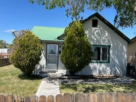 250 W Virginia St in Fallon, NV - Building Photo