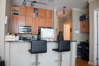 170 W Polk St, Unit 1206 in Chicago, IL - Building Photo - Building Photo