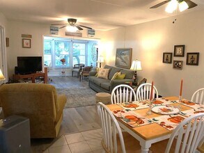 841 Patricia Ave in Dunedin, FL - Building Photo - Building Photo