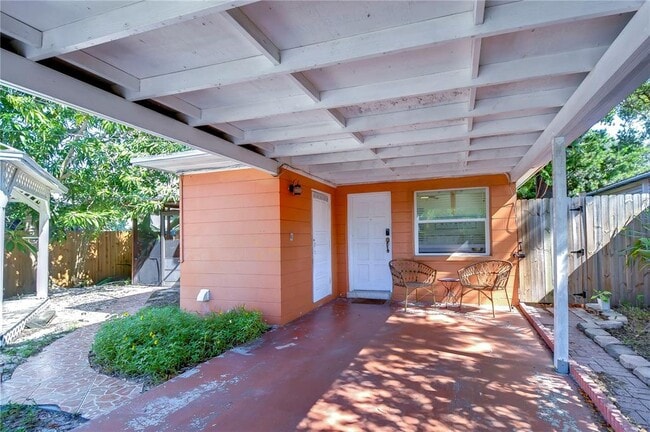 property at 4944 5th Ave N