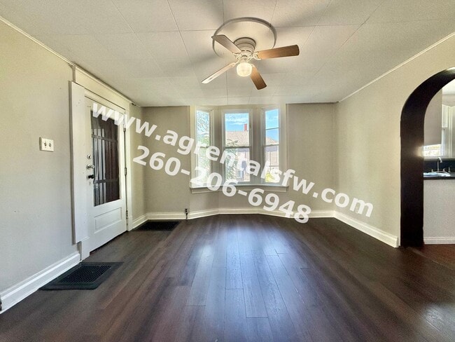 2919 S Harrison St in Fort Wayne, IN - Building Photo - Building Photo
