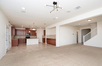 120 Mammoth in Taylor, TX - Building Photo - Building Photo