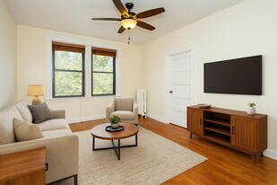 65 Burbank St, Unit 17 in Boston, MA - Building Photo